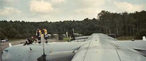 2001-09 bovenop C130 Deelen.jpg
